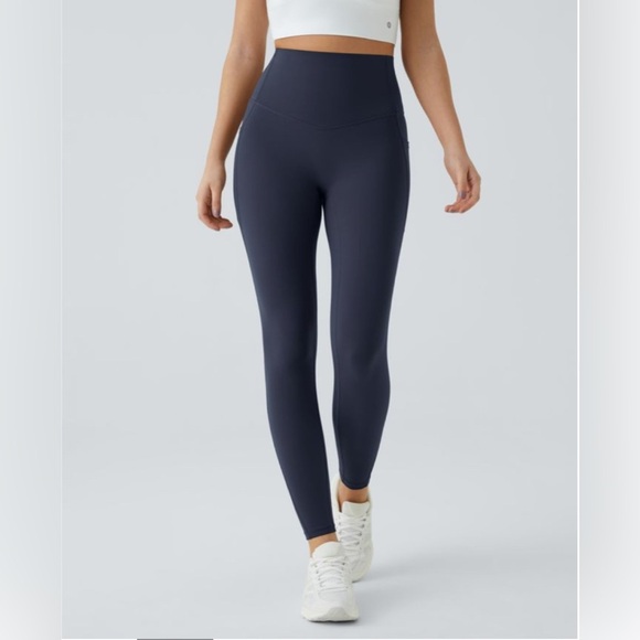 Halara UltraSculpt™ SoCinched High Waisted Tummy Control Shaping 7/8" Leggings - Picture 1 of 8